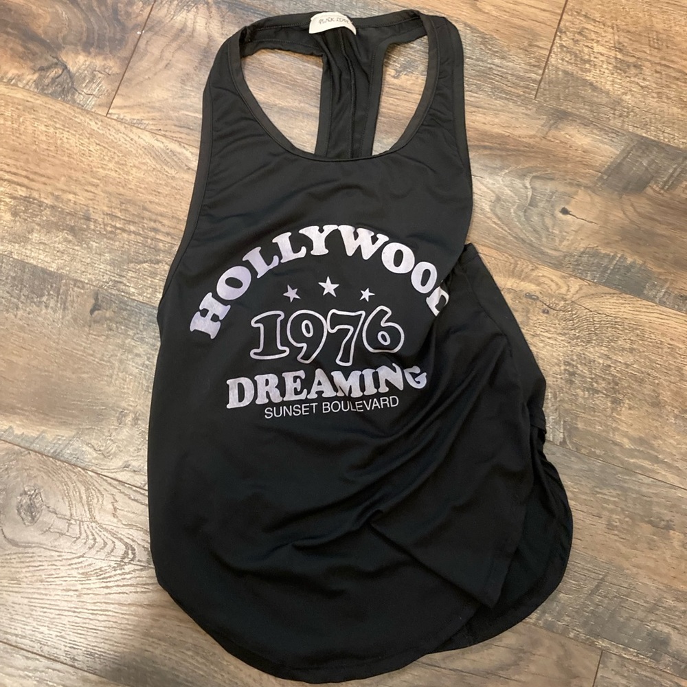 womens black tank top